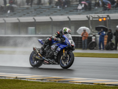 découvrez comment l'équipe moto le sert a terminé sixième aux 8 heures de suzuka, une course riche en défis et obstacles à surmonter.